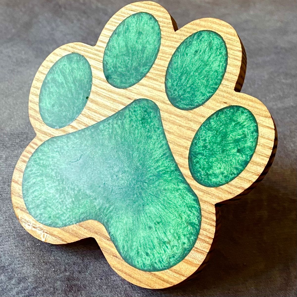 Paw print design green resin coaster