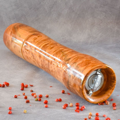 Thuya burr pepper mill bottom view showing grinding mechanism