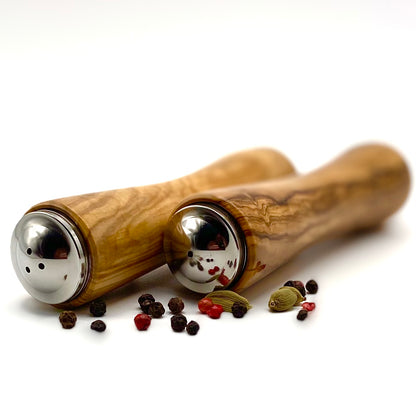 Salt & pepper shaker set in Mediterranean Olive wood (ref 103)