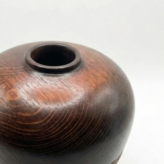 Close up top detail of natural grain and textured band on English Oak Hollow Form