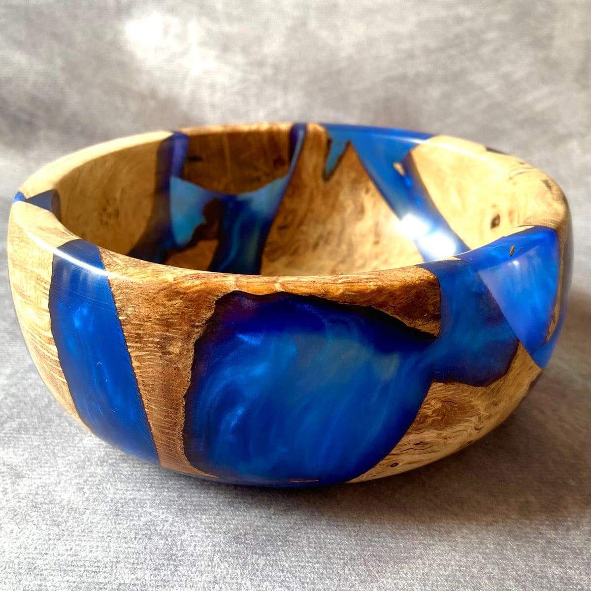 Handmade Mappa Burr and Cobalt Blue resin bowl 160mm front view UK