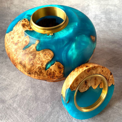 Overhead top view of threaded lid pet urn showing interior finish and secure closure.